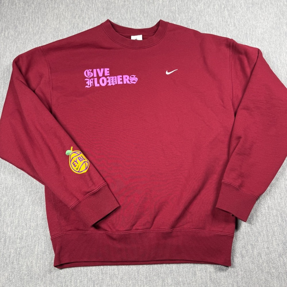 Nike Sweatshirt Men Small Red Give Flowers EYBL Basketball Crew Neck Fleece Pull